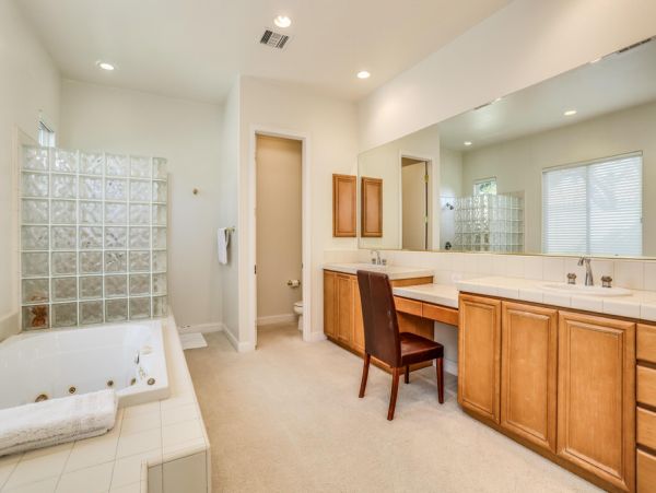 Palm Desert Home 983988