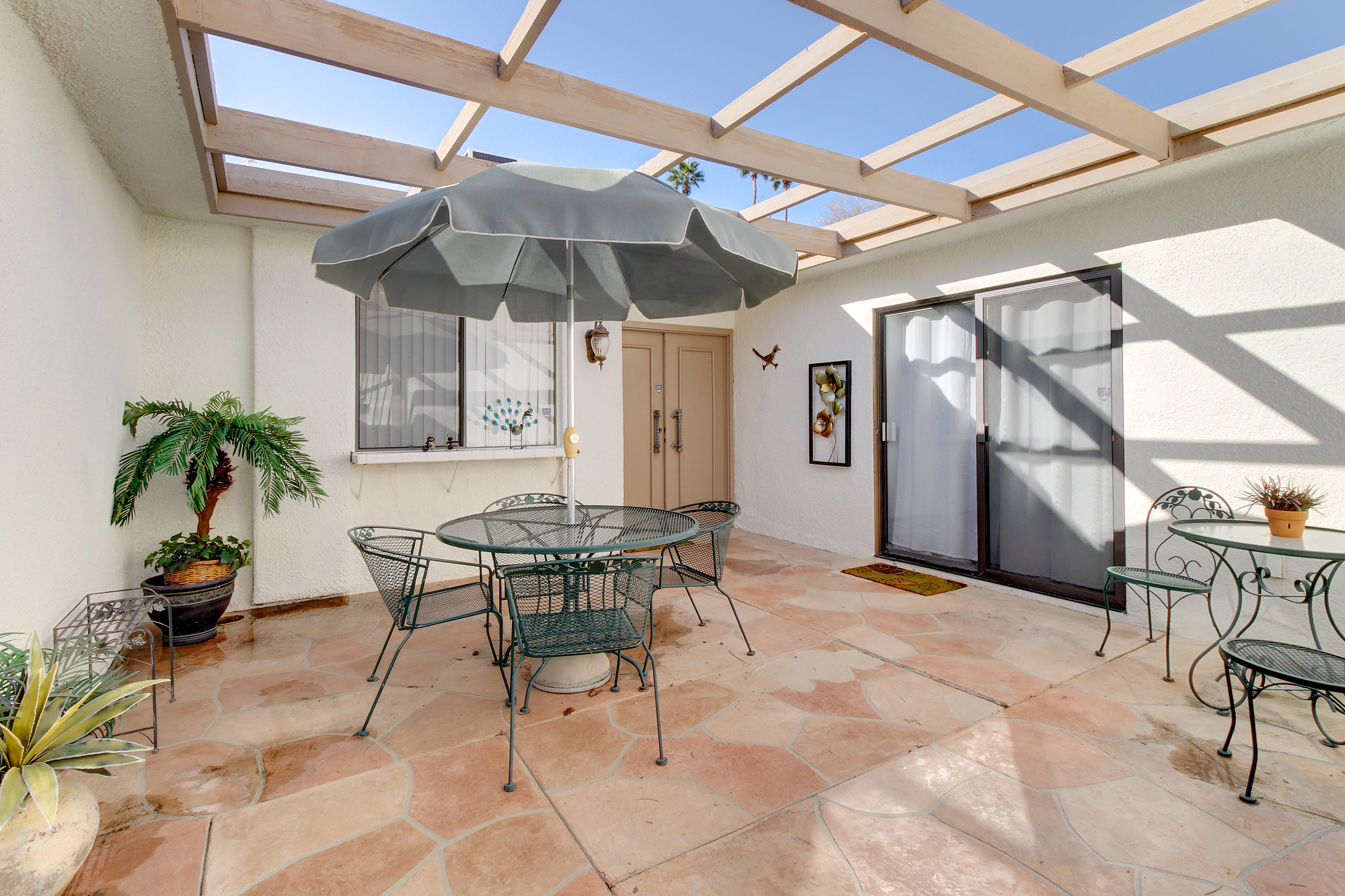 Palm Desert Home 983989