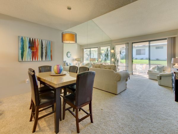 Palm Desert Home 983989