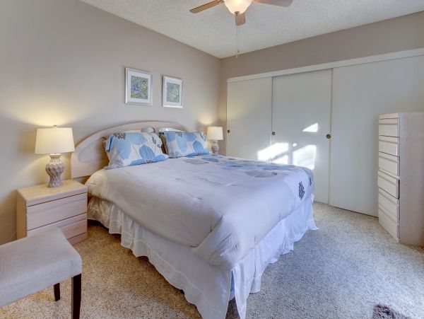 Palm Desert Home 983989