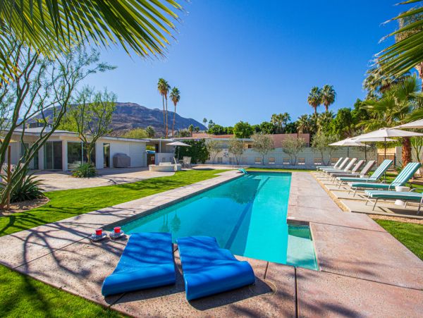 Palm Desert Home 983990