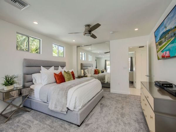 Palm Desert Home 983990