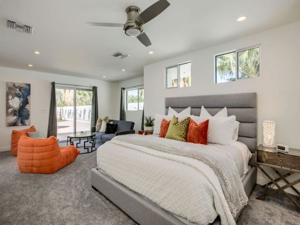Palm Desert Home 983990