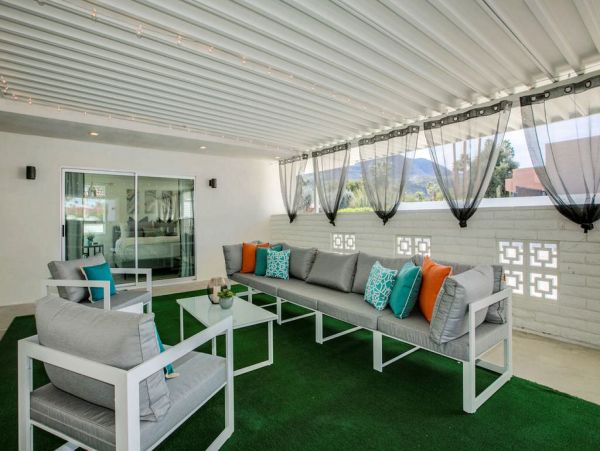 Palm Desert Home 983990