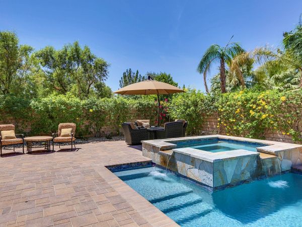 Palm Desert Home 983991