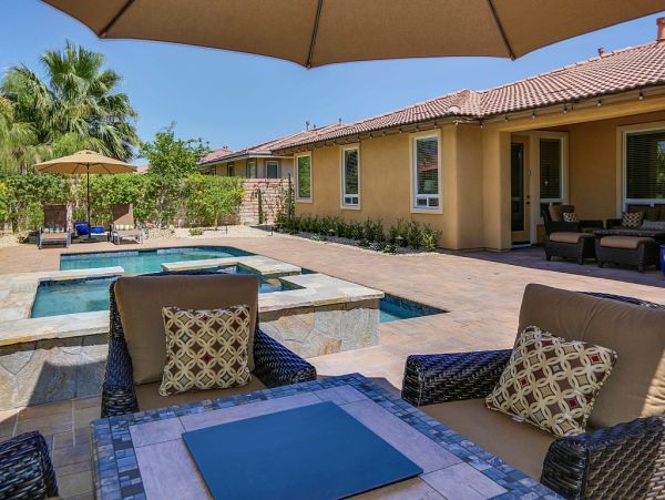 Palm Desert Home 983991