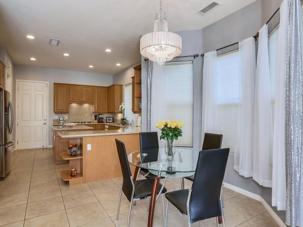 Palm Desert Home 983992