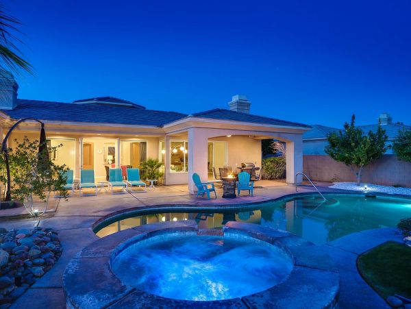 Palm Desert Home 983992