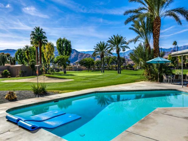 Palm Desert Home 983993