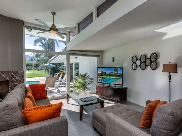 Palm Desert Home 983993