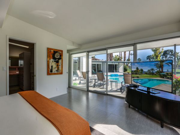 Palm Desert Home 983993