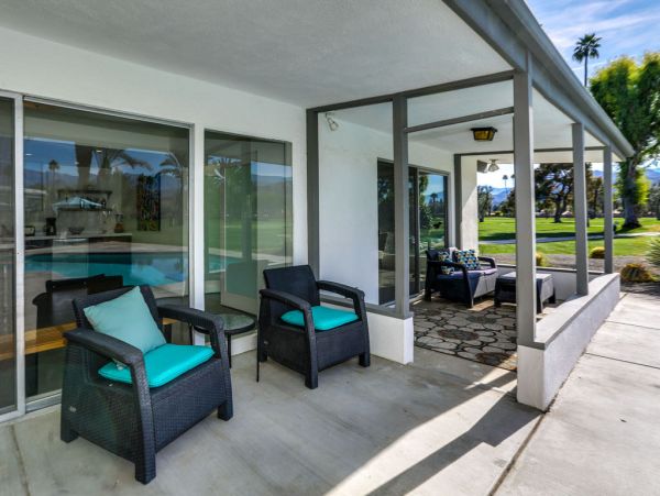 Palm Desert Home 983993
