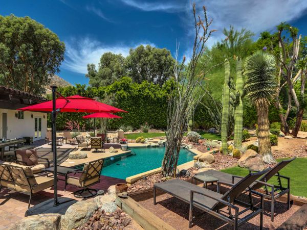 Palm Desert Home 983994