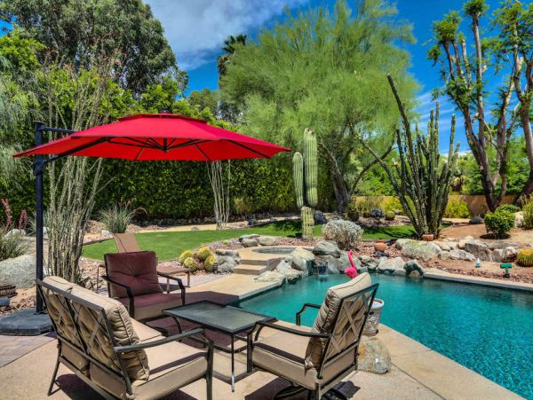 Palm Desert Home 983994