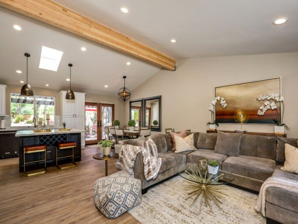 Palm Desert Home 983994