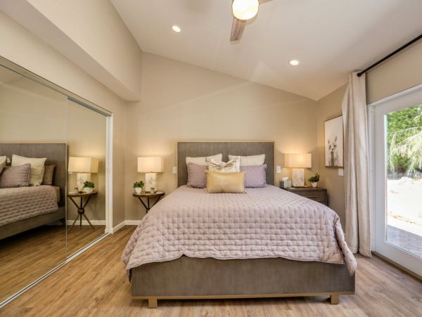 Palm Desert Home 983994