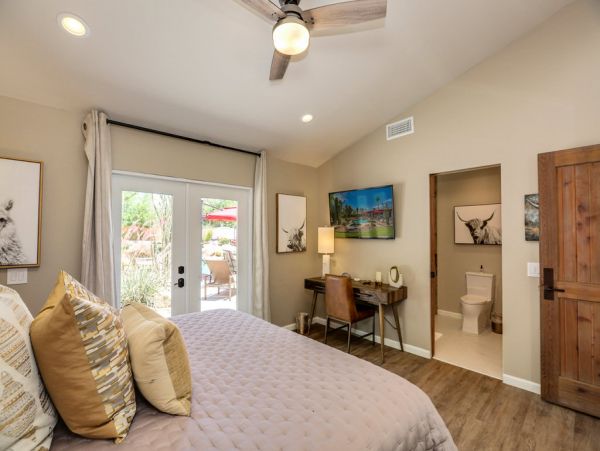 Palm Desert Home 983994