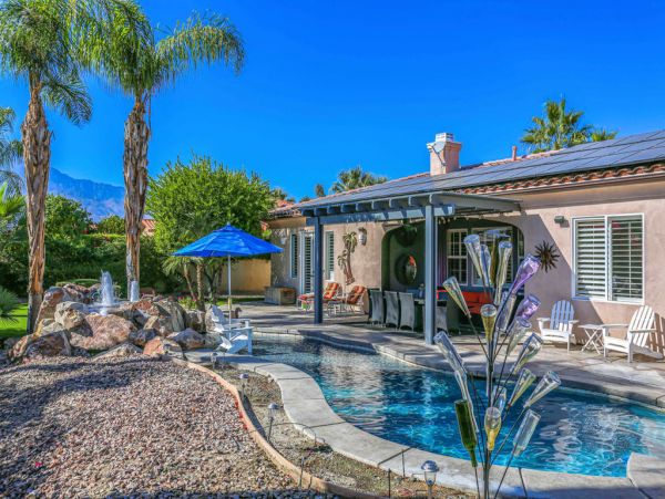 Palm Desert Home 983995
