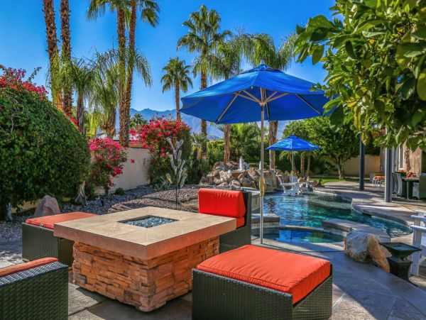 Palm Desert Home 983995