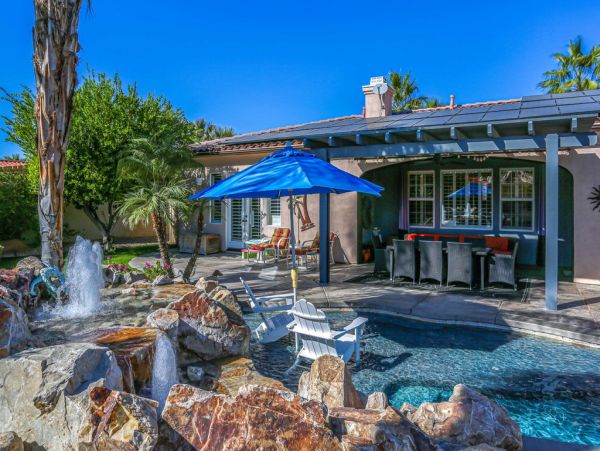 Palm Desert Home 983995