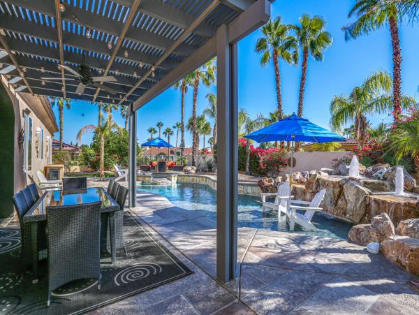Palm Desert Home 983995