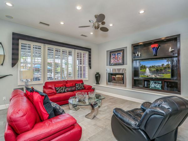 Palm Desert Home 983995