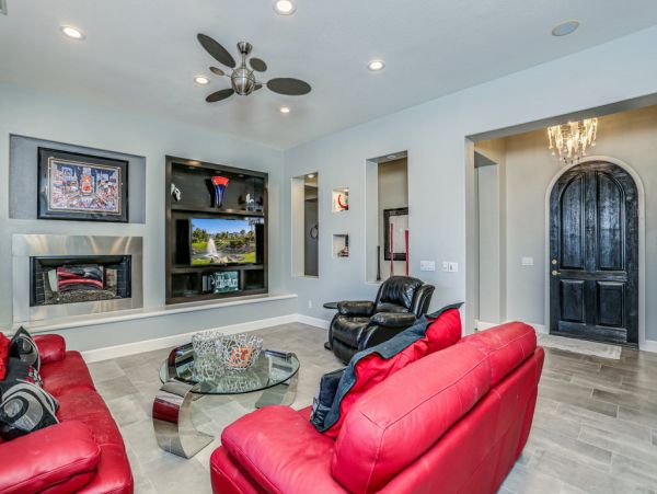 Palm Desert Home 983995
