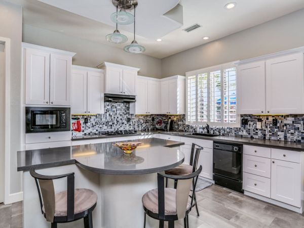 Palm Desert Home 983995