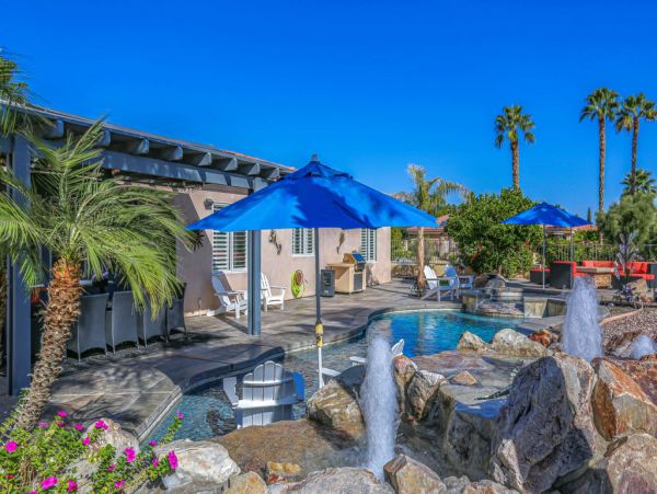 Palm Desert Home 983995