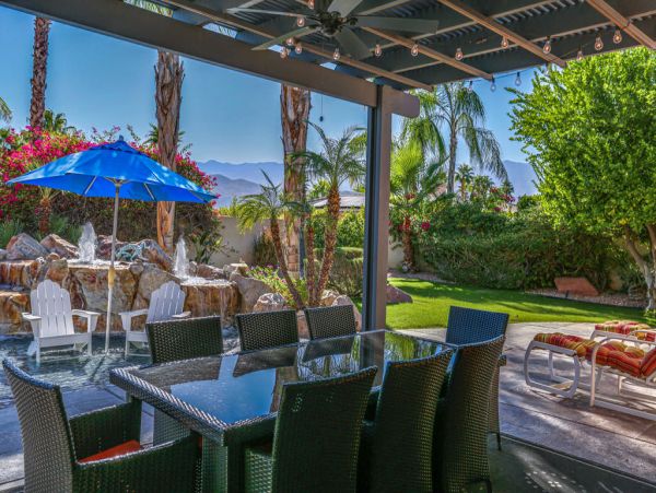 Palm Desert Home 983995
