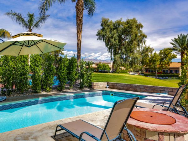 Palm Desert Home 983996