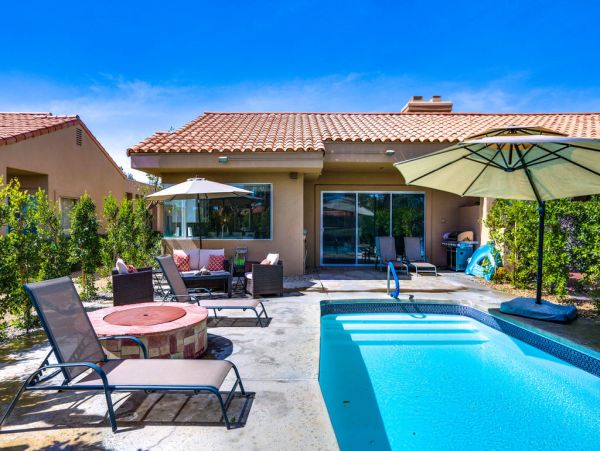 Palm Desert Home 983996