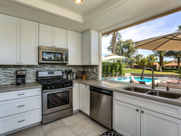Palm Desert Home 983996