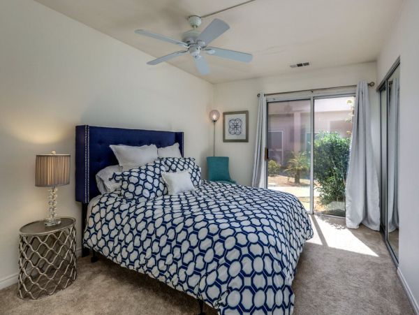 Palm Desert Home 983996