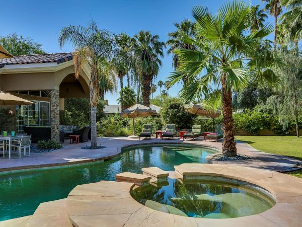 Palm Desert Home 983998