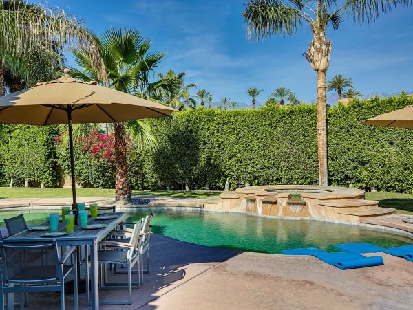 Palm Desert Home 983998