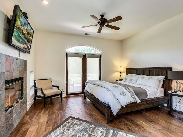 Palm Desert Home 983998