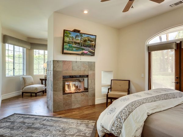 Palm Desert Home 983998