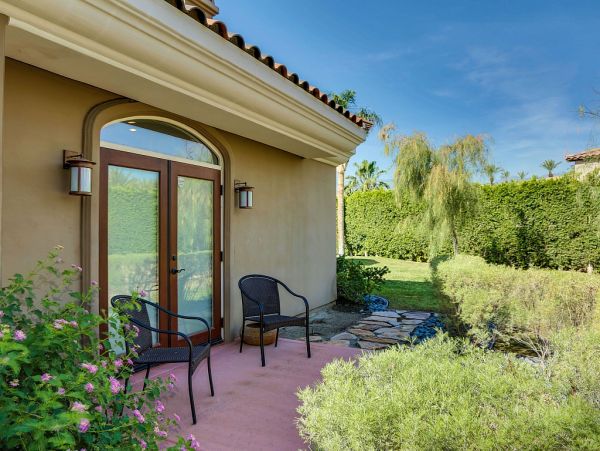 Palm Desert Home 983998