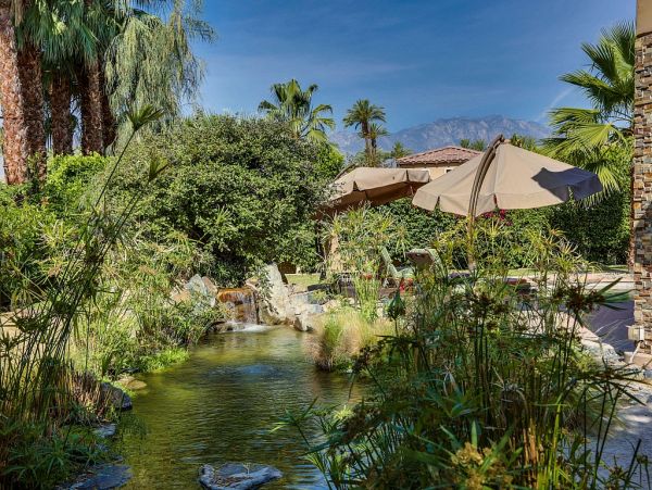 Palm Desert Home 983998