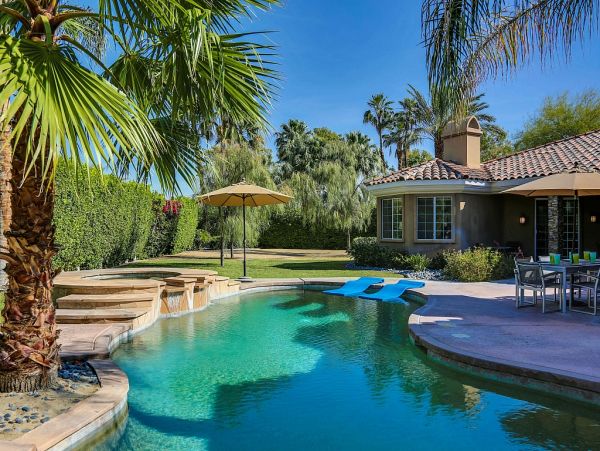 Palm Desert Home 983998
