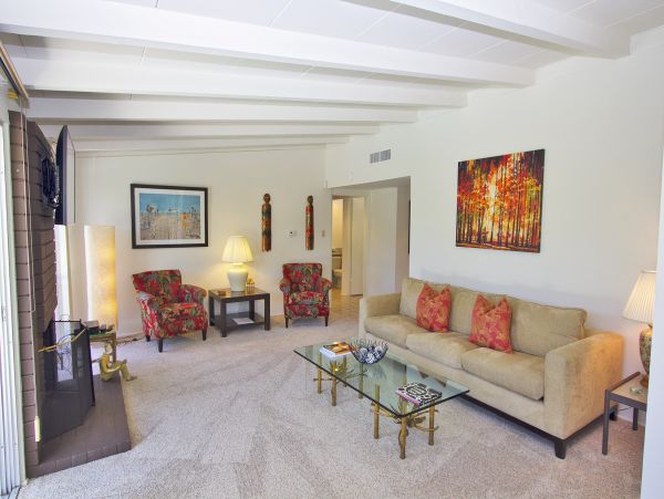 Palm Desert Home 984000