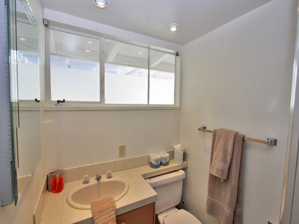 Palm Desert Home 984000