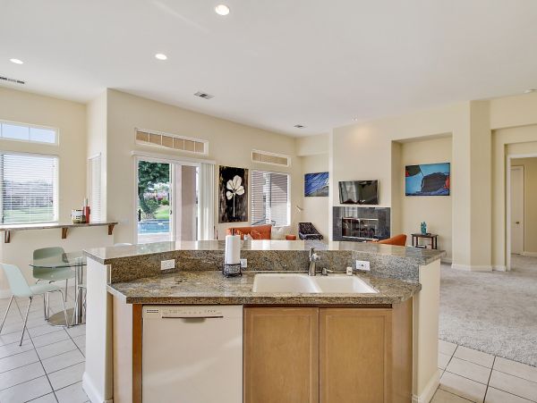 Palm Desert Home 984004