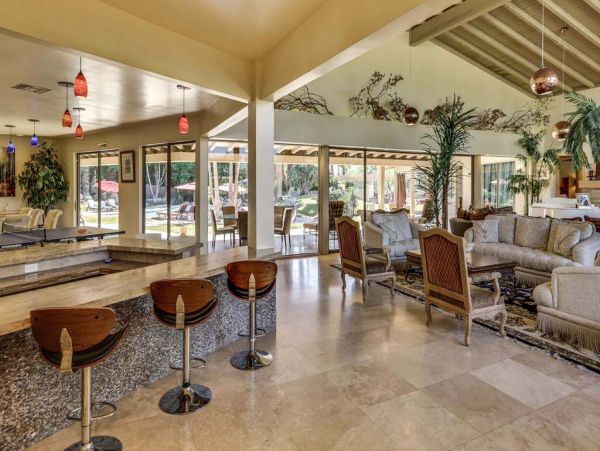 Luxury 8 Bedroom Estate with Pool & Spa in Rancho Mirage