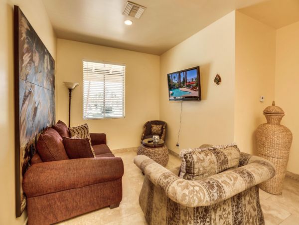 Luxury 8 Bedroom Estate with Pool & Spa in Rancho Mirage