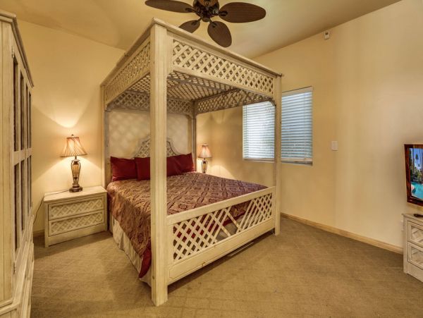 Luxury 8 Bedroom Estate with Pool & Spa in Rancho Mirage