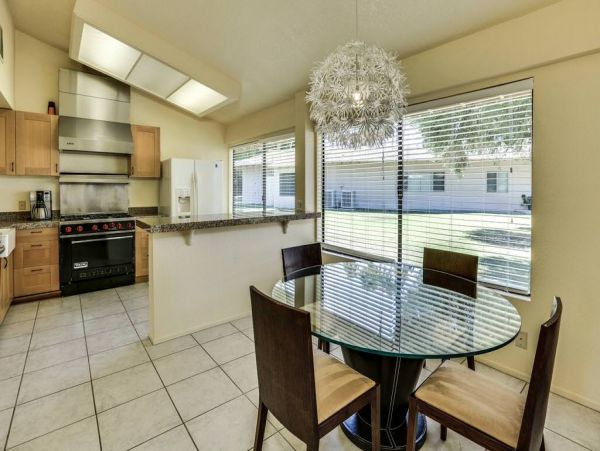 Luxury 8 Bedroom Estate with Pool & Spa in Rancho Mirage