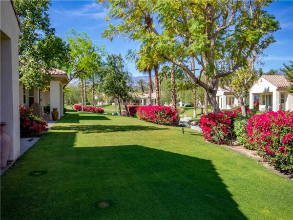Palm Desert Home 984006