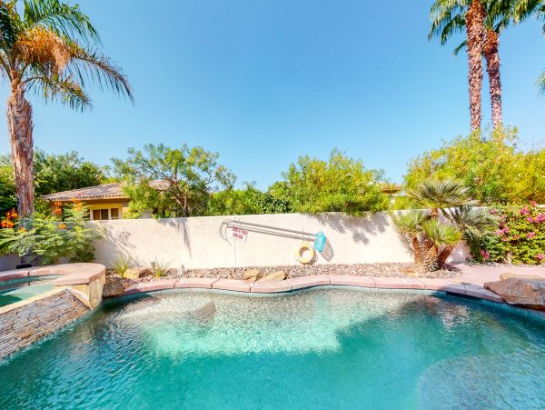 Palm Desert Home 984006